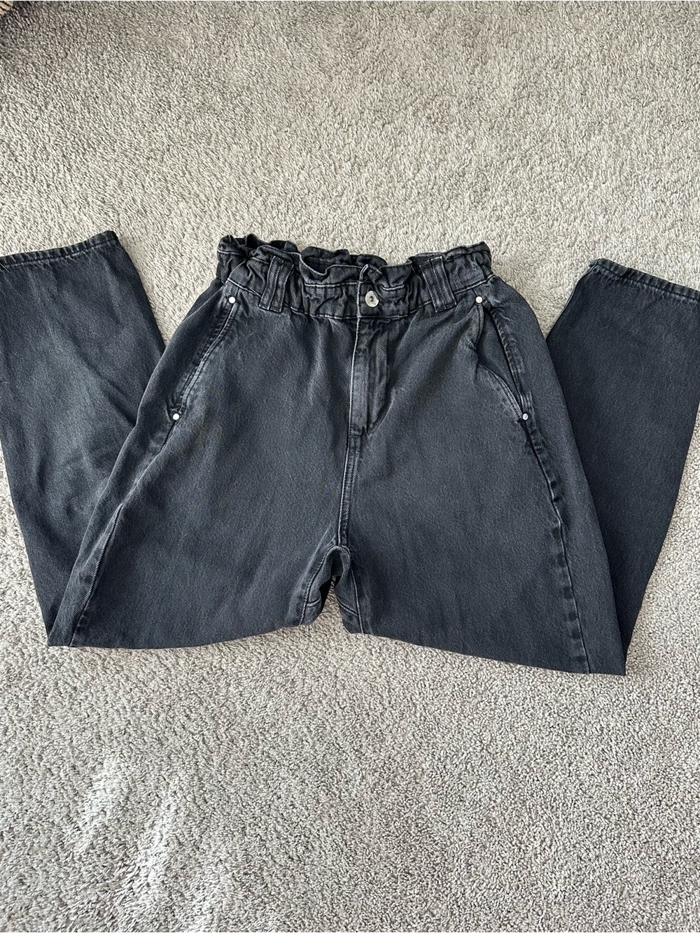 Zara High-Waist Paperbag Black Barrel Denim Jeans - Size 4 - Picture 2 of 7
